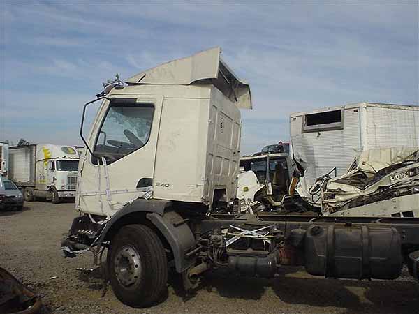 Tapa maleta Volvo MV  USADO