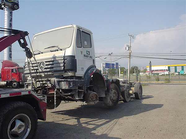  Mercedes-Benz 3234 1997  USADO EN DESARME