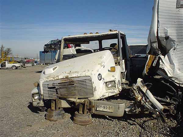 CAJA DE DIRECCIóN Freightliner FL80 1996  USADO EN DESARME