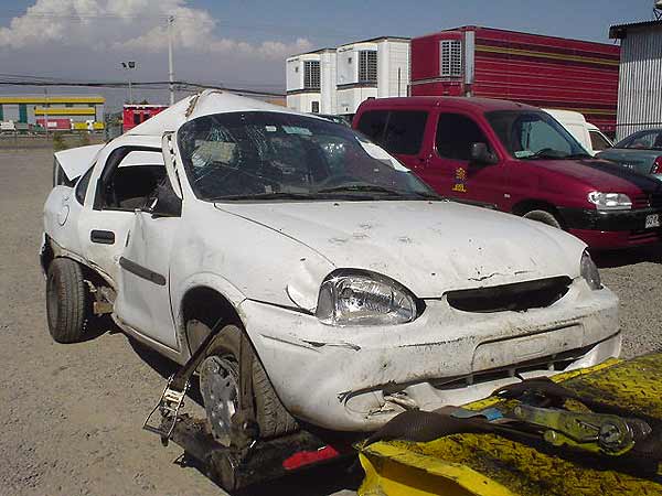 Chevrolet CORSA 2004 - 1 REPUESTO USADO/USADA EN DESARME