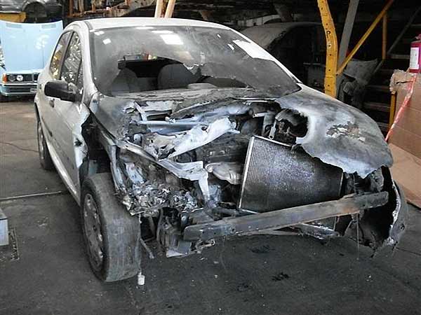  Peugeot 307 2004  USADO EN DESARME