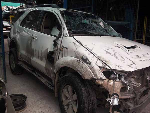 Toyota Fortuner 2006 - 1 REPUESTO USADO/USADA EN DESARME