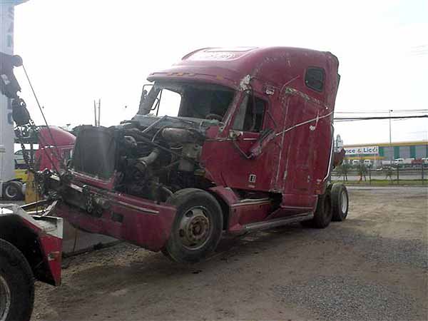 Portalón Freightliner Century  USADO