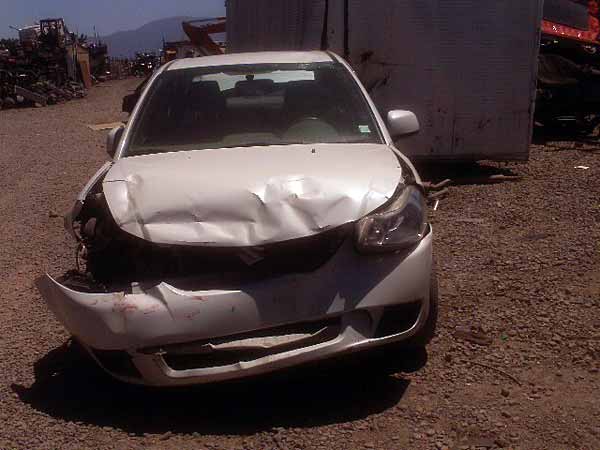 TAPA MALETA Suzuki SX4 2009  USADO EN DESARME