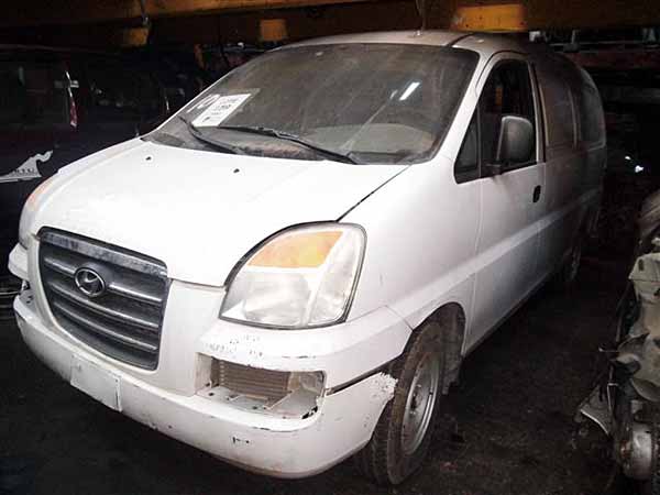 LLanta Hyundai H1  USADO