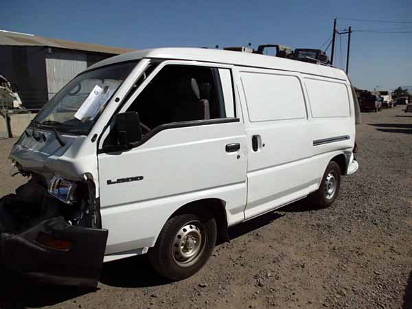 Portalón Mitsubishi L300  USADO