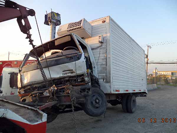 Capot Mitsubishi CANTER  USADO