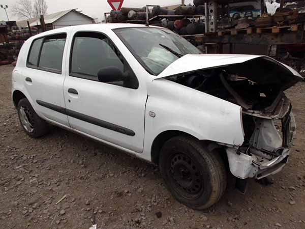 Tapa maleta Renault CLIO  USADO