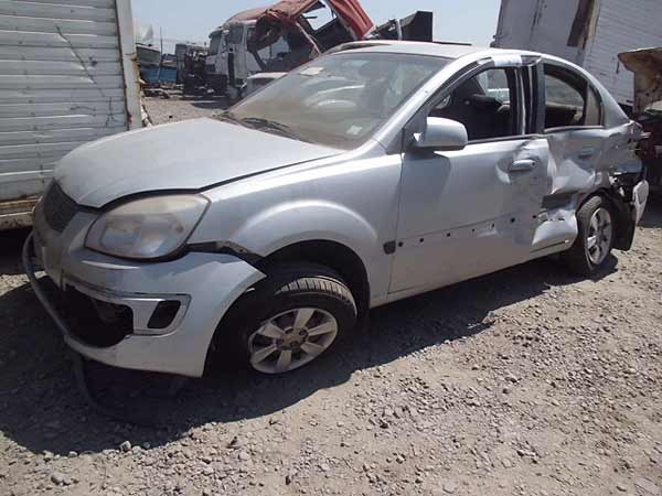 Kia Rio 2007 - 1 REPUESTO USADO/USADA EN DESARME