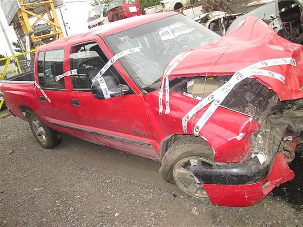  Chevrolet S10 2006  USADO EN DESARME