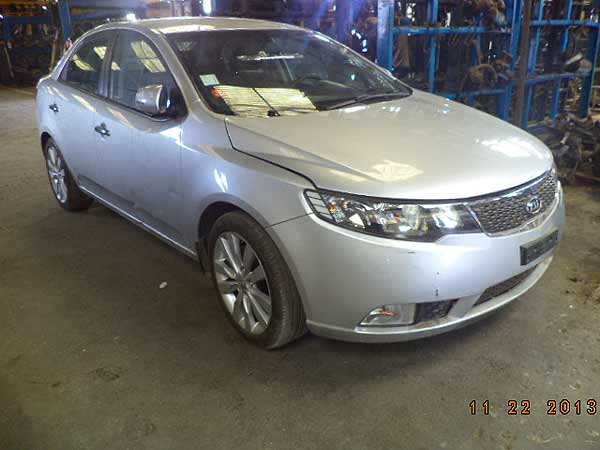 Cardanes Kia CERATO  USADO