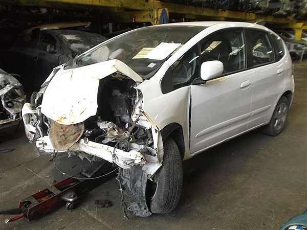 RADIADOR Honda FIT 2010  USADO EN DESARME