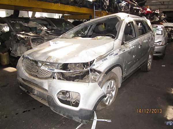 Cremallera de dirección Kia SORENTO  USADO