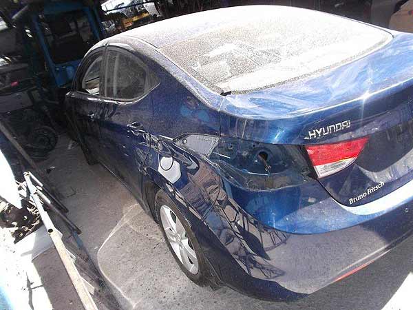 Cremallera de dirección Hyundai ELANTRA  USADO