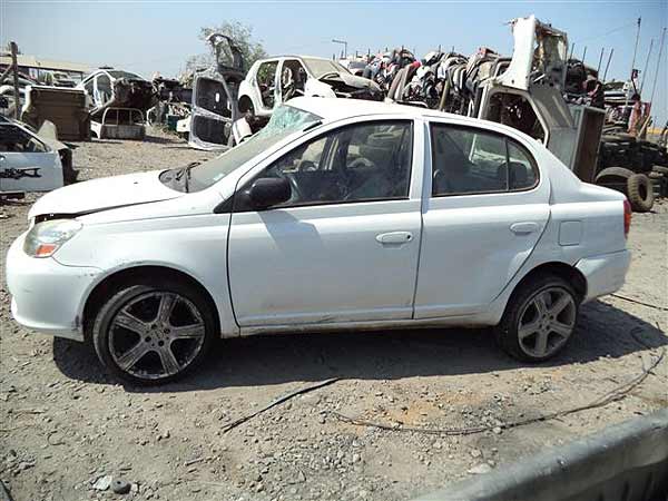 Toyota YARIS 2004 - 1 REPUESTO USADO/USADA EN DESARME