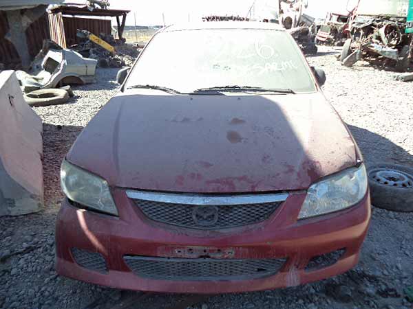 LLANTA Mazda 323 2000  USADO EN DESARME