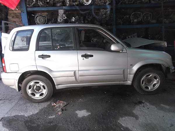  Suzuki GRAND NOMADE  USADO