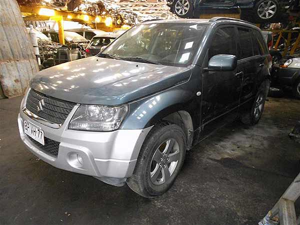 Portalón Suzuki GRAND NOMADE  USADO