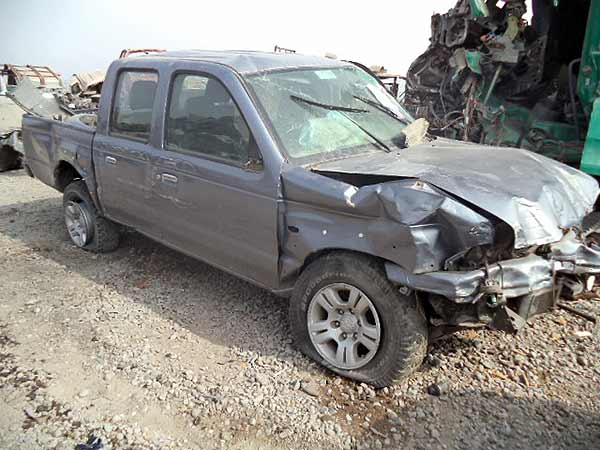 TABLERO Mazda B2500 2005  USADO EN DESARME