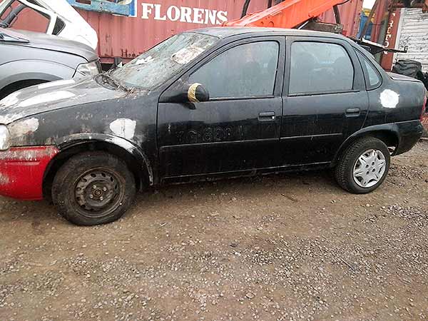 TAPA MALETA Chevrolet CHEVY 2006  USADO EN DESARME