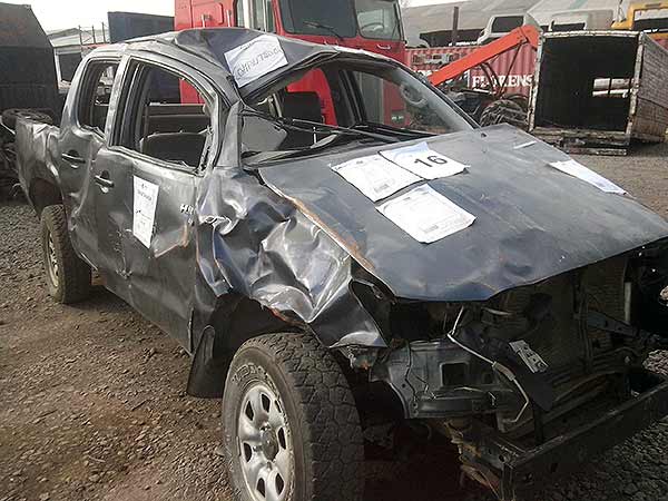 Toyota HILUX 2011 - 1 REPUESTO USADO/USADA EN DESARME