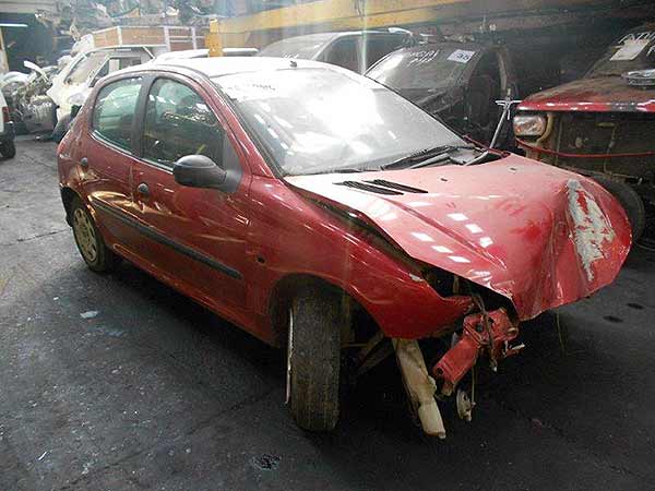 Puerta Peugeot 206  USADO