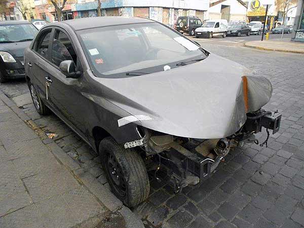 Kia CERATO 2012 - 1 REPUESTO USADO/USADA EN DESARME