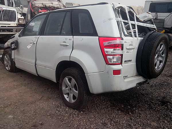 Portalón Suzuki GRAND NOMADE  USADO