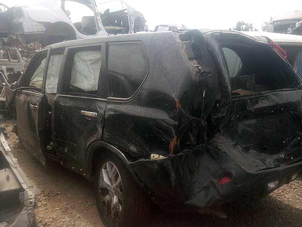 Portalón Nissan XTRAIL  USADO