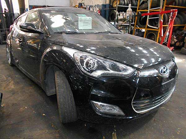  Hyundai VELOSTER 2013   EN DESARME
