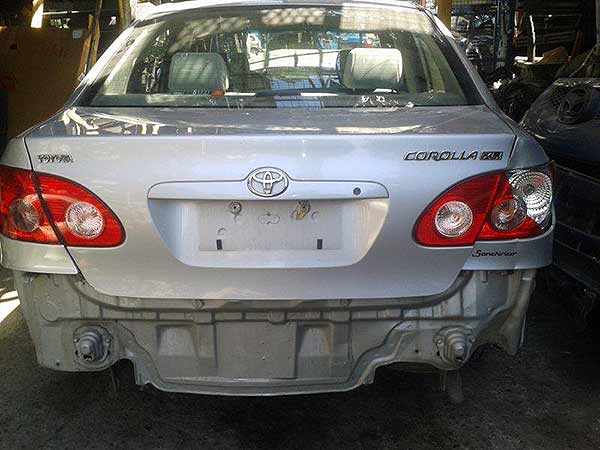 Puerta Toyota COROLLA  USADO