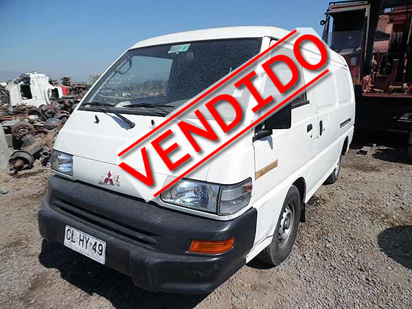 Mitsubishi L300 2010 - 