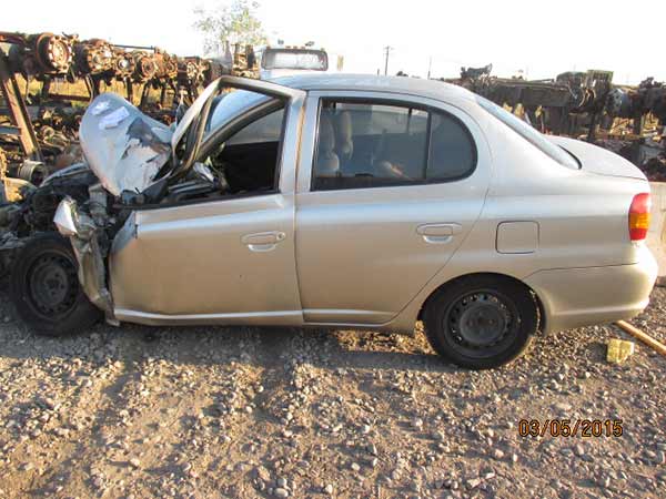 Toyota YARIS 2004 - 1 REPUESTO USADO/USADA EN DESARME