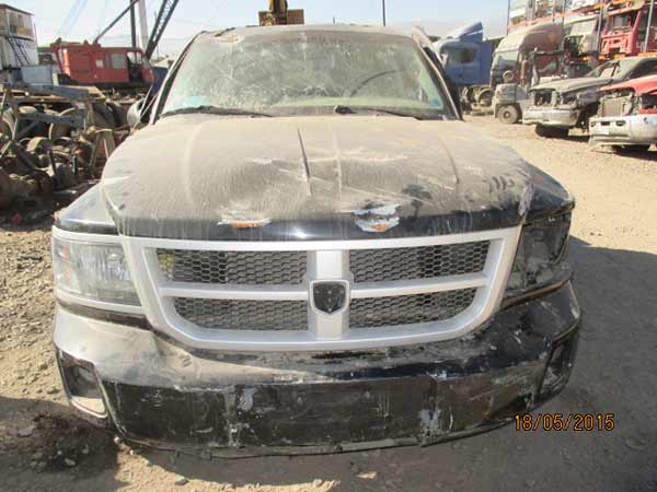 TAPA MALETA Dodge DAKOTA  2011  USADO EN DESARME