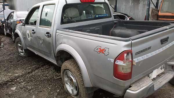 Foco Chevrolet DMAX  USADO