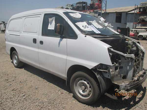 Tapa maleta Hyundai H1  USADO