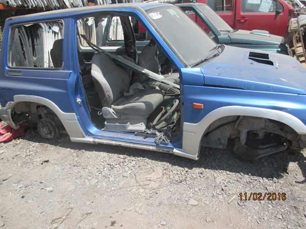 Suzuki VITARA 2003 - 1 REPUESTO USADO/USADA EN DESARME