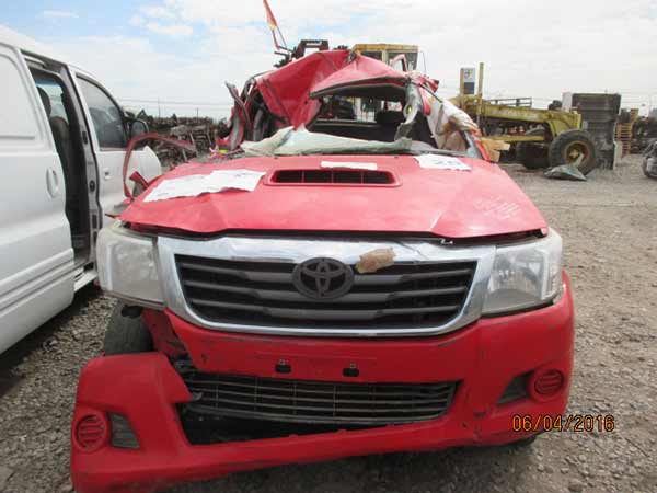 LLanta Toyota HILUX  USADO