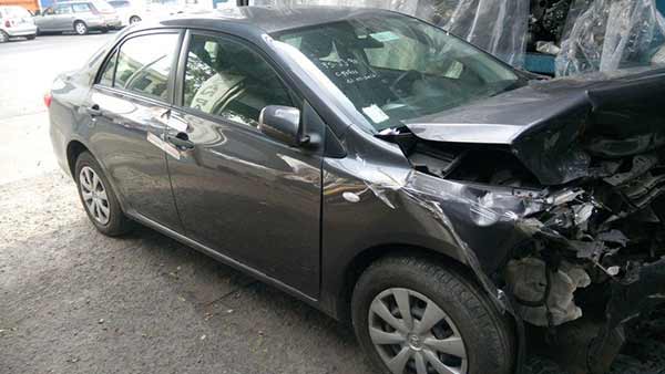 Puerta Toyota COROLLA  USADO