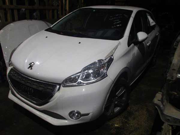 MOTOR PARTIDA Peugeot 208 2014  USADO EN DESARME