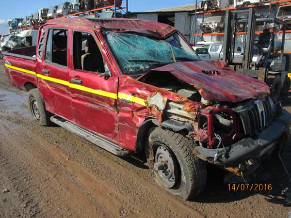 Tapa maleta Mahindra PICK UP  USADO