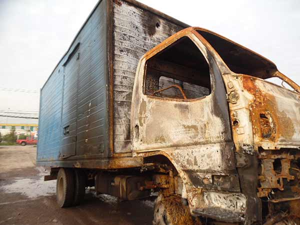 Cremallera de dirección Mitsubishi CANTER  USADO