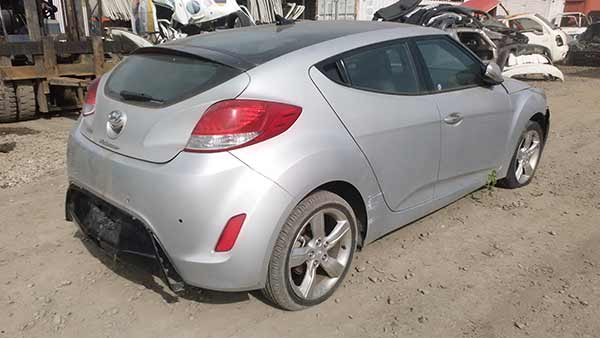  Hyundai VELOSTER 2014   EN DESARME