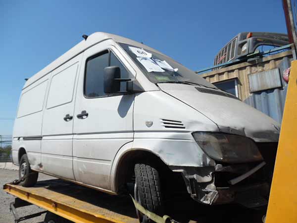 Caja de dirección Mercedes-Benz Sprinter  USADO