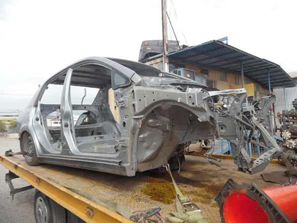 CREMALLERA DE DIRECCIóN Nissan TIIDA 2011  USADO EN DESARME