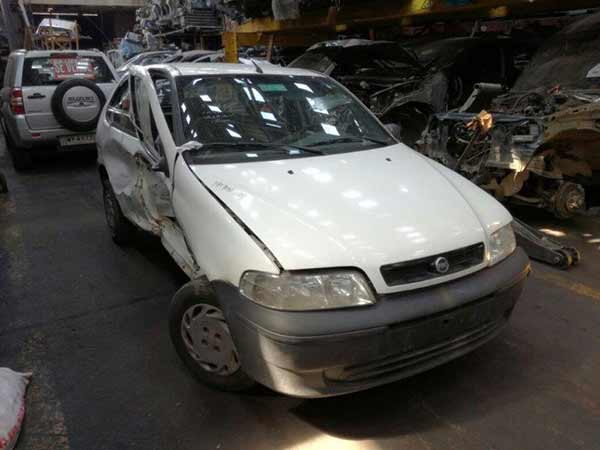 TAPA MALETA Fiat PALIO 2004  USADO EN DESARME