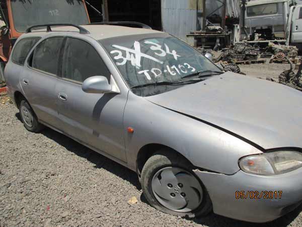 Electro Hyundai ELANTRA  USADO