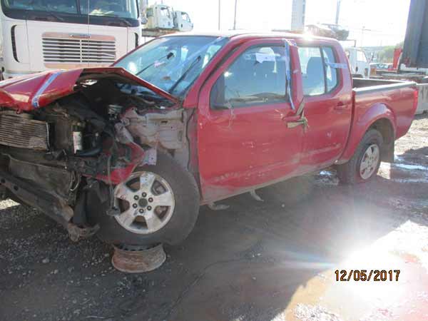  Nissan NAVARA 2011  USADO EN DESARME