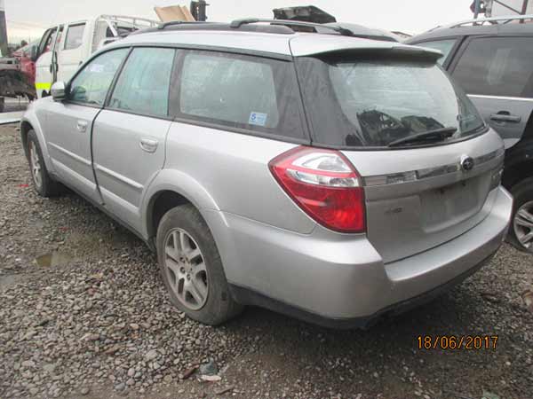 ELECTRO Subaru LEGACY 2007  USADO EN DESARME