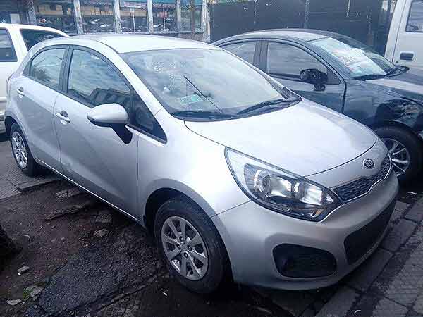 Pick Up Kia Rio  USADO